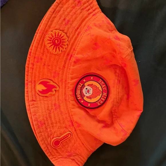Collectible Bucket Hat Heat Miser with Patches Unisex - Picture 3 of 9